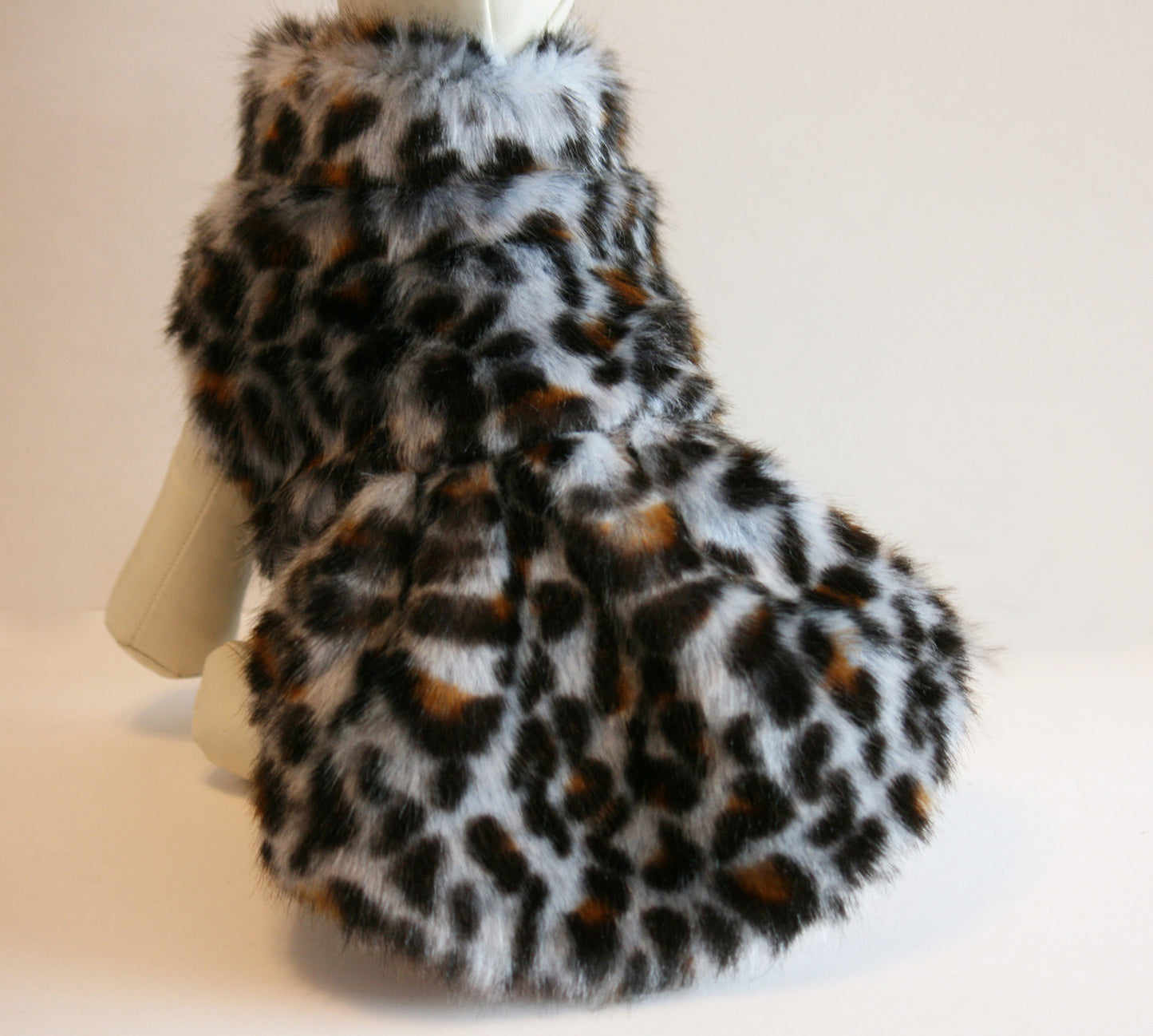 Leopard Dog Coat, dog clothing, Dog Jacket, Dog Dress, Winter Clothing , Wedding dog collar