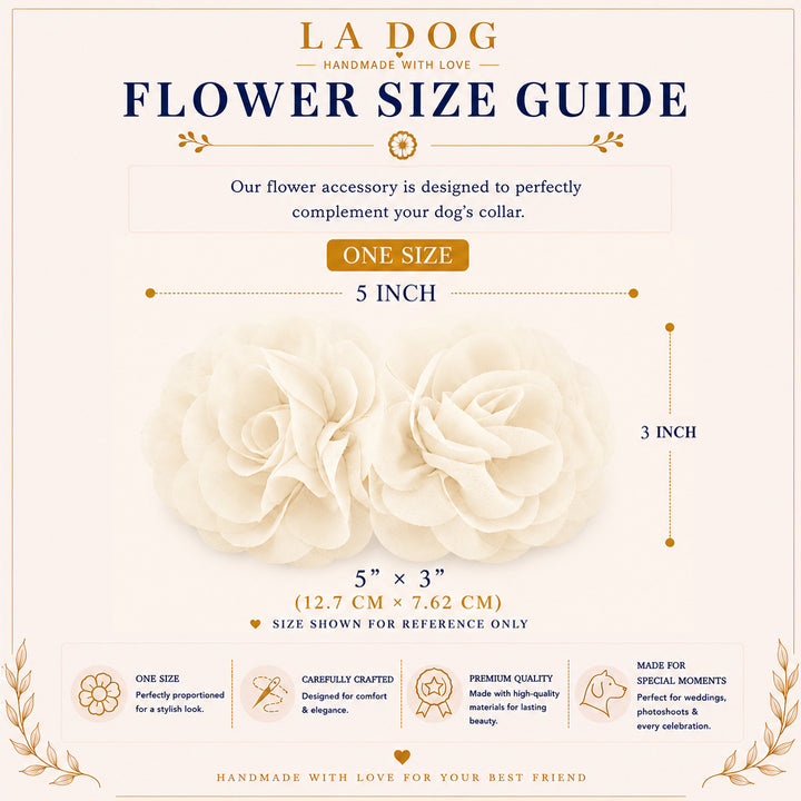 The image is a flower size guide for a dog accessory, providing dimensions and descriptions of the accessory.