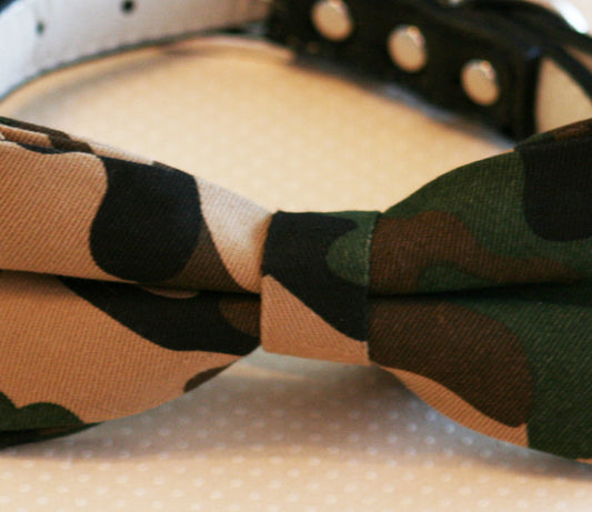 Camouflage Dog Bow Tie attached to collar, Pet Wedding, Dog Lovers , Wedding dog collar