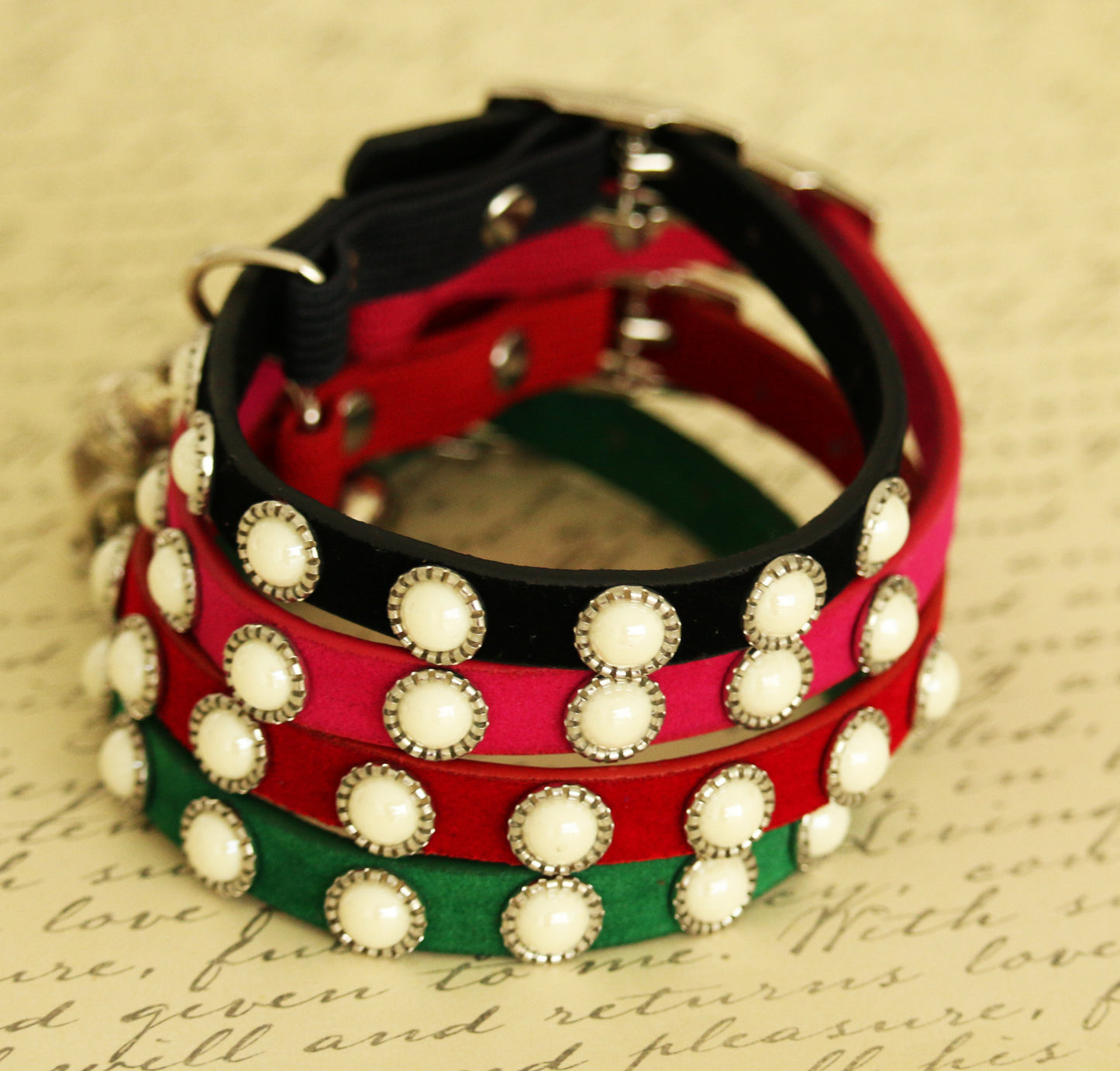 Pearl Cat Collar, Puppy collar, XS Collar, beaded collar, pearl, Suede collar , Wedding dog collar