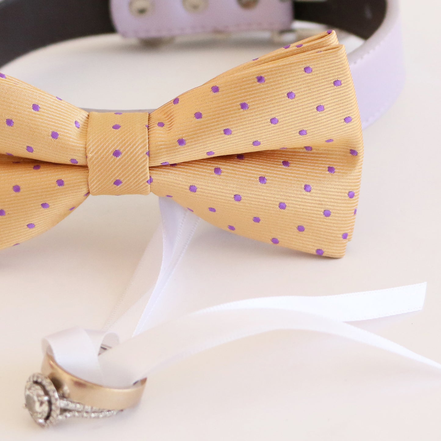 Cream lavender bow tie collar Leather collar Dog ring bearer ring bearer bow tie adjustable handmade XS to XXL collar and bow Proposal , Wedding dog collar