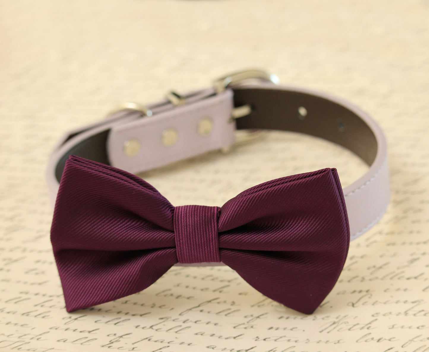 Eggplant dog bow tie collar - Dog collar , Wedding dog collar