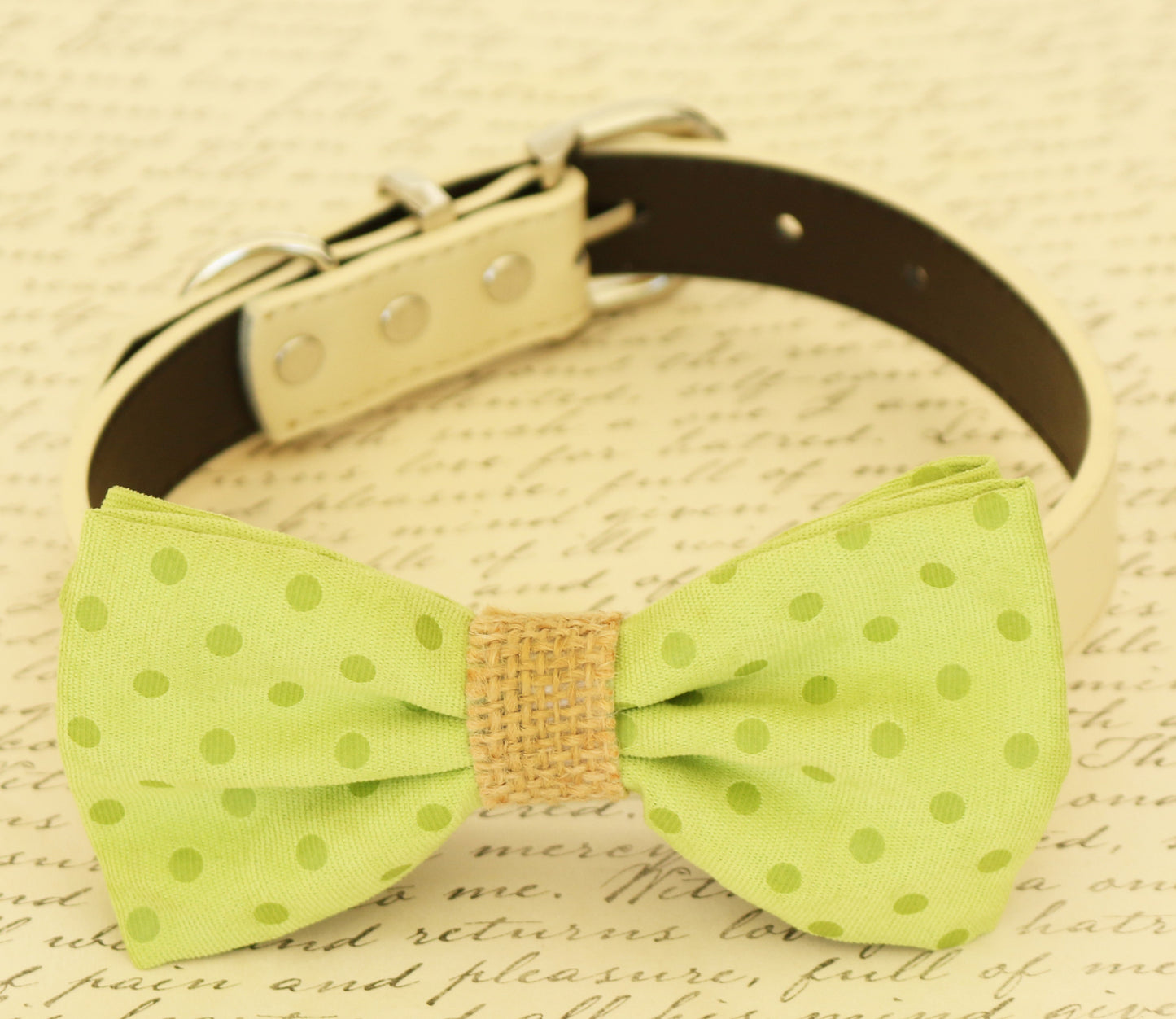 Green dog Bow tie attached to collar, Pet wedding accessory, Burlap , Wedding dog collar