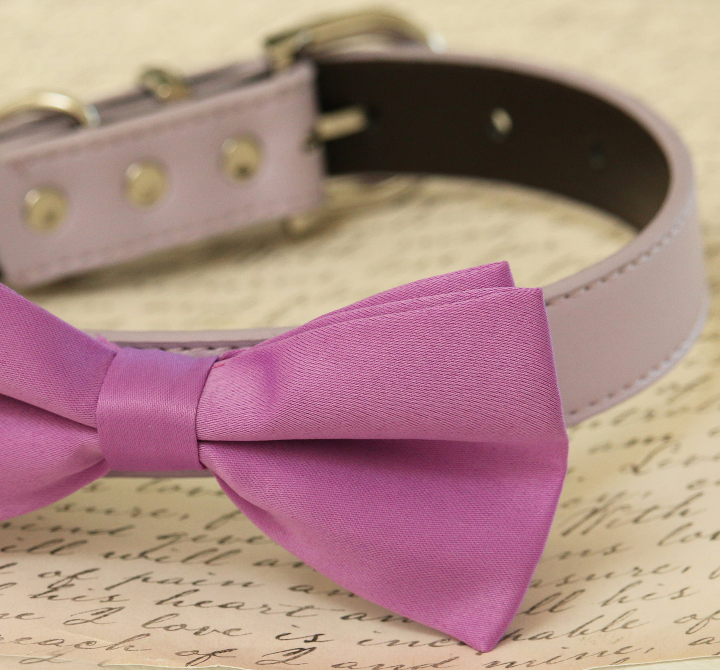 Lavender dog Bow tie Collar, Pet wedding accessory, Leather Dog collar , Wedding dog collar