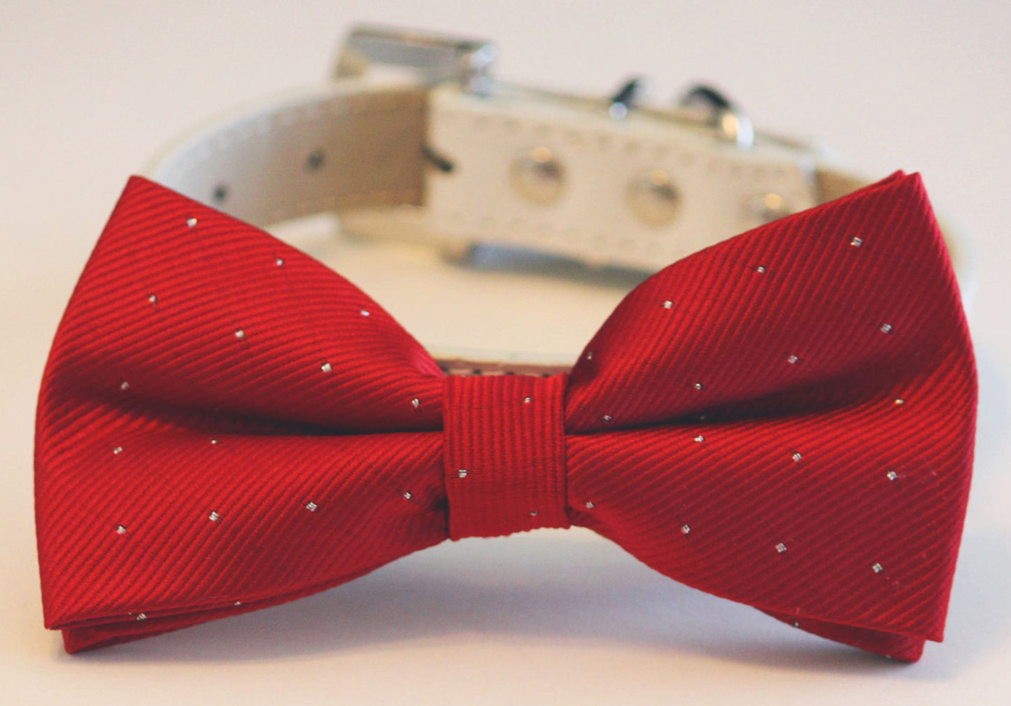 Red Dog Bow Tie with high quality leather collar, Red Wedding dog accessories , Wedding dog collar