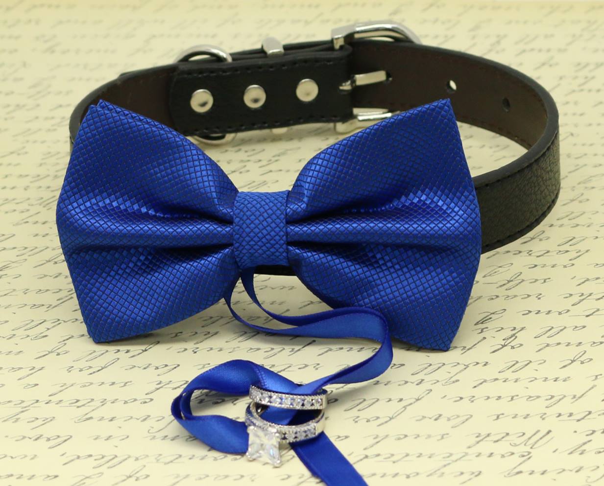 Royal Blue Dog ring bearer Wedding bow tie, Royal wedding, ring bearer bow tie , Wedding dog collar