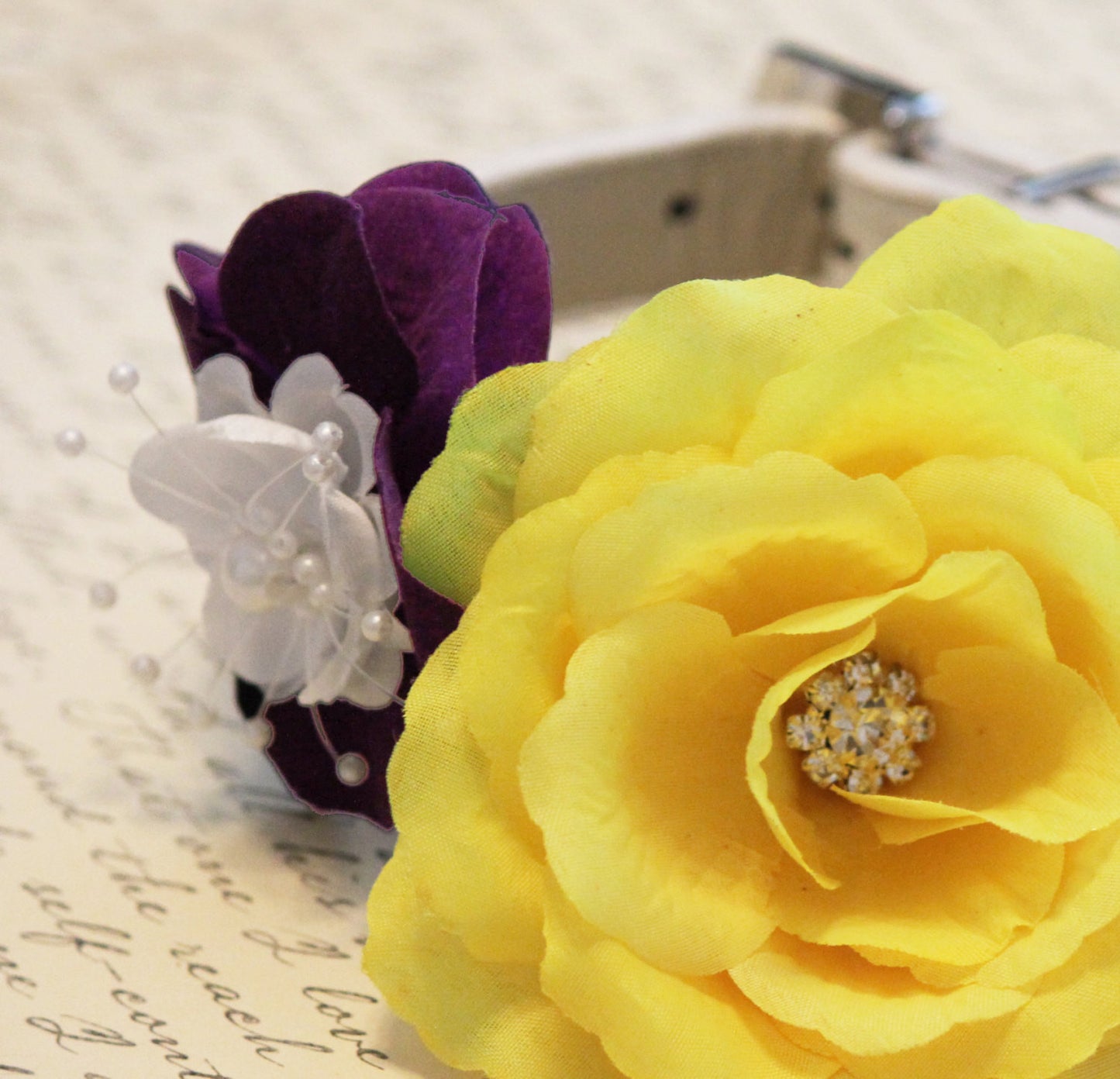 Purple and Yellow Dog Collar, Wedding dog accessory, Summer pet floral wedding , Wedding dog collar