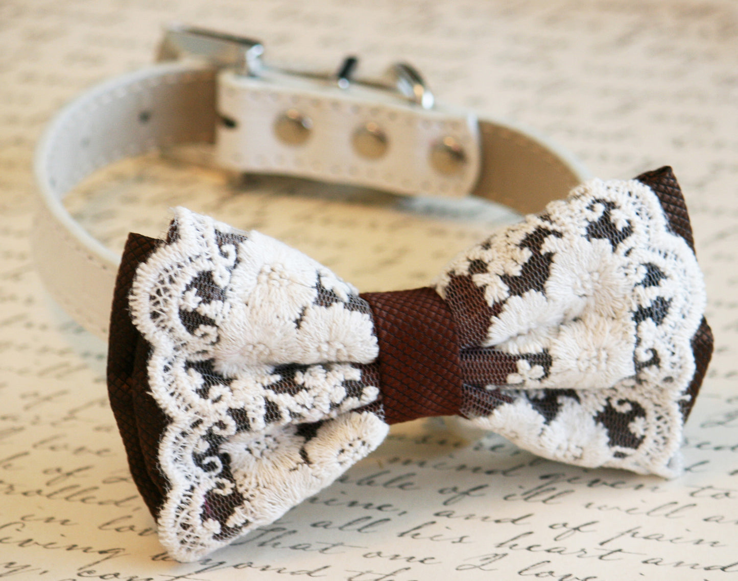 Brown Dog Bow Tie, Country rustic wedding, Pet wedding accessory, Wedding accessory, Victorian wedding, Dog Lovers , Wedding dog collar