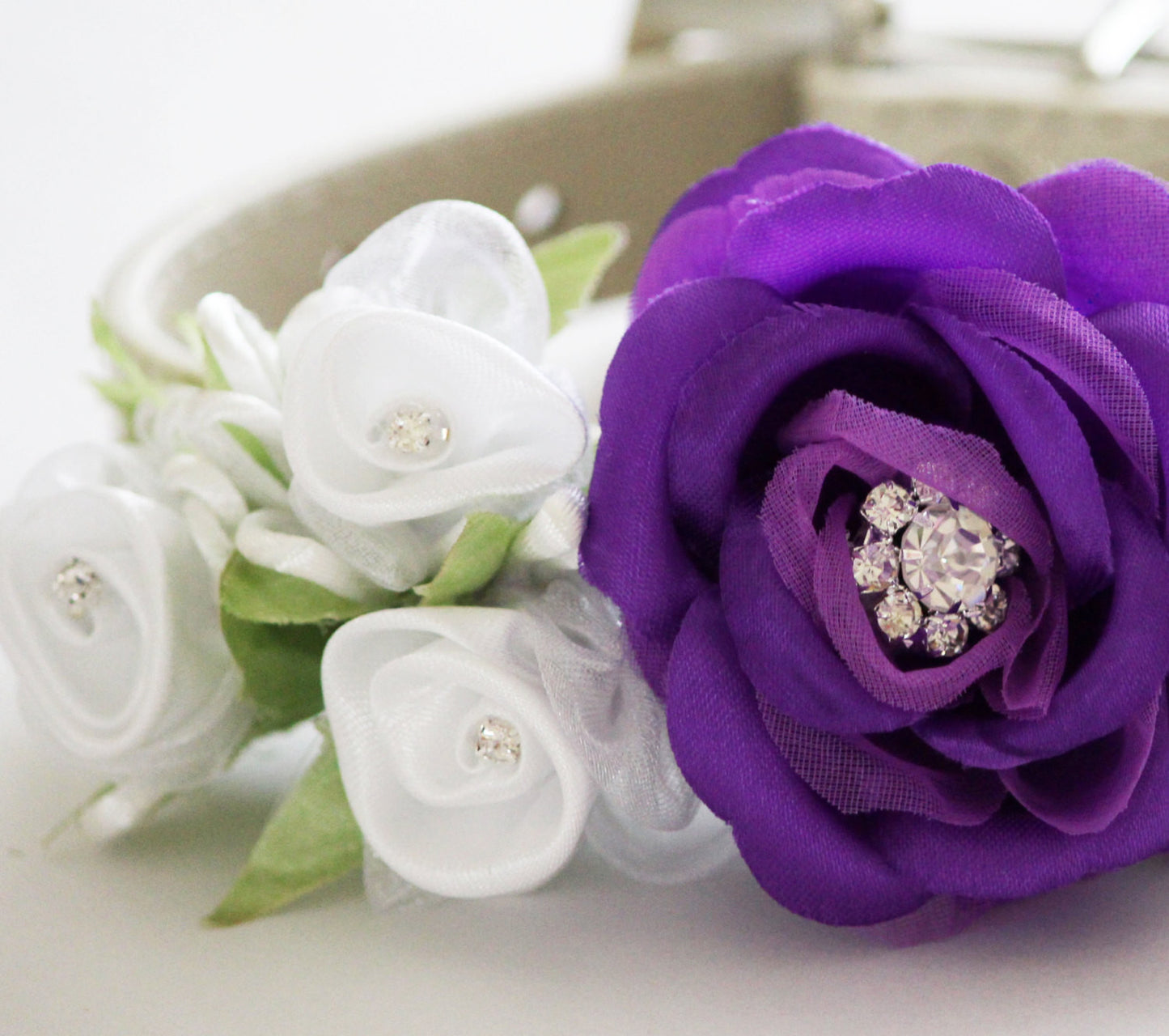 Purple White flower Dog Collar, Floral collar , Wedding dog collar
