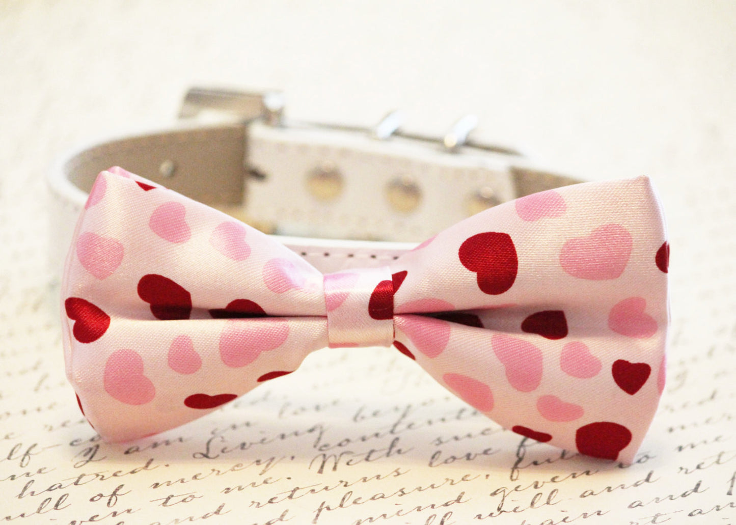 Pink Hearts Dog Bow tie, Cute chic dog bow tie- Wedding gift, Heart Pink Bow Tie , Wedding dog collar