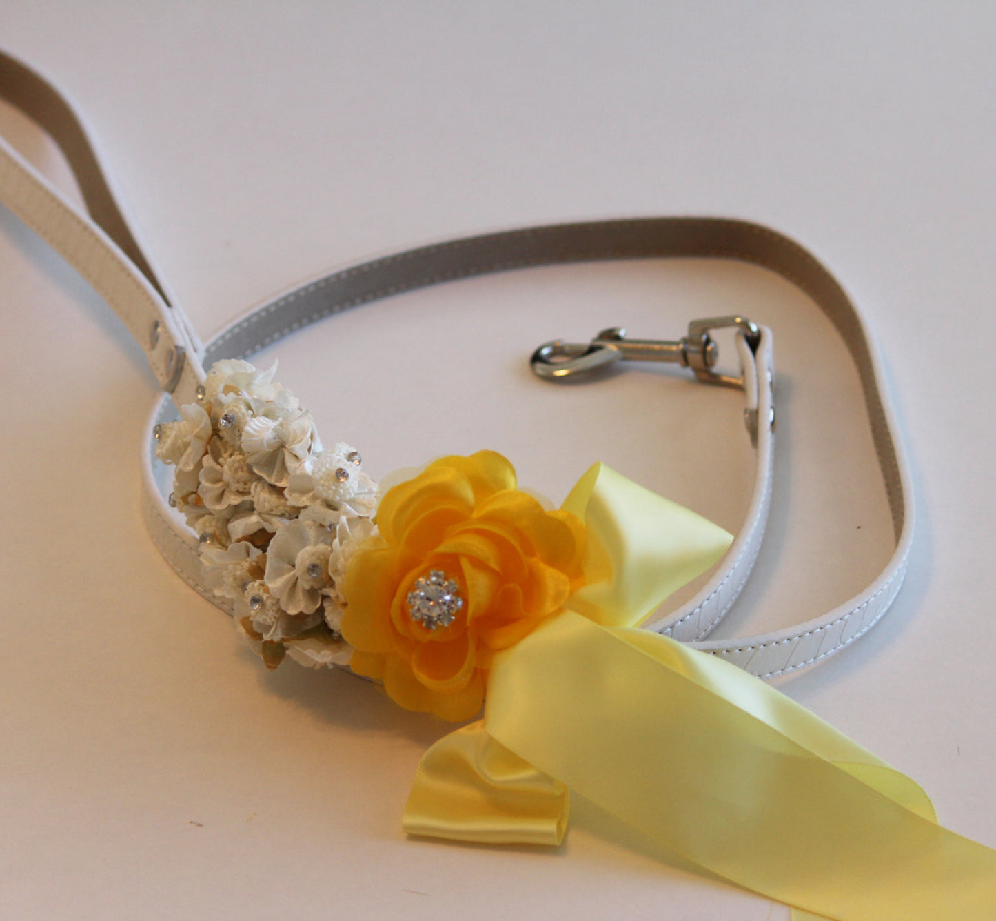 Yellow wedding dog Leash, Wedding accessory, High quality Leather, Spring wedding accessory, Dog Leash , Wedding dog collar