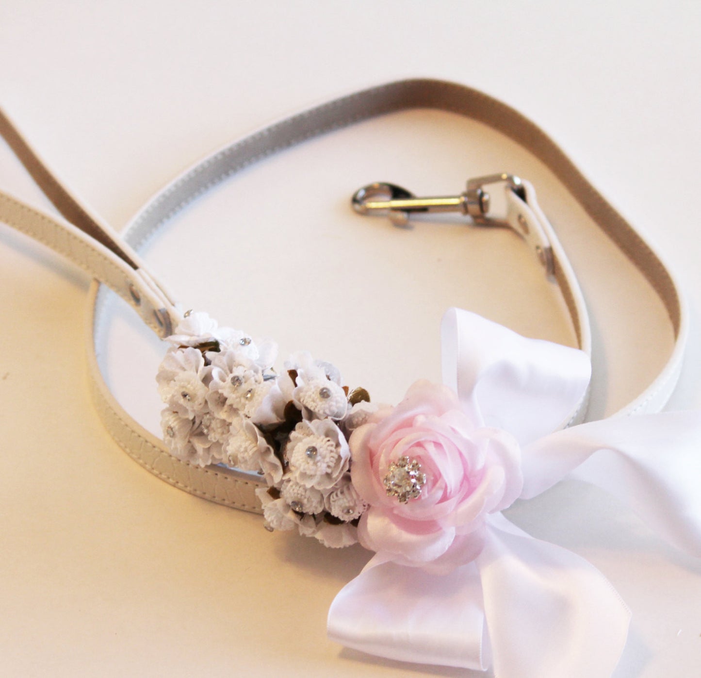 Pink white wedding dog Leash, Wedding accessory, High quality Leather, Wedding accessory, Dog Leash , Wedding dog collar