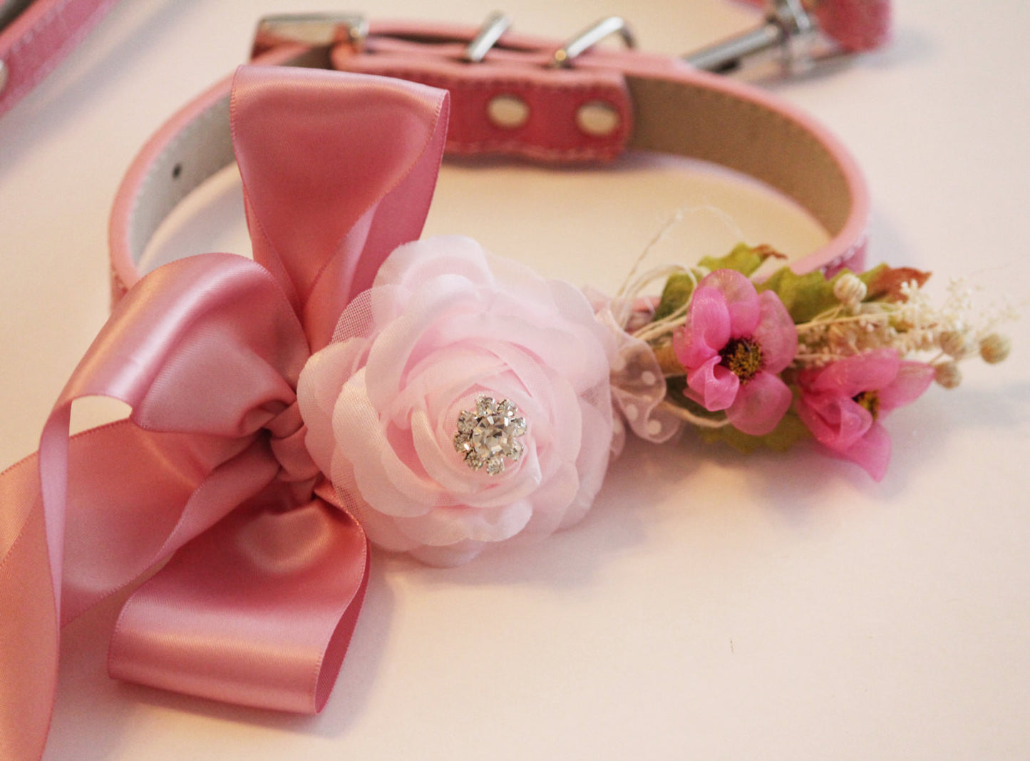 Pink Leash and collar , Pink Pet Wedding accessory, High quality Leather, Pink wedding accessory, Dog Leash and Floral Collar , Wedding dog collar