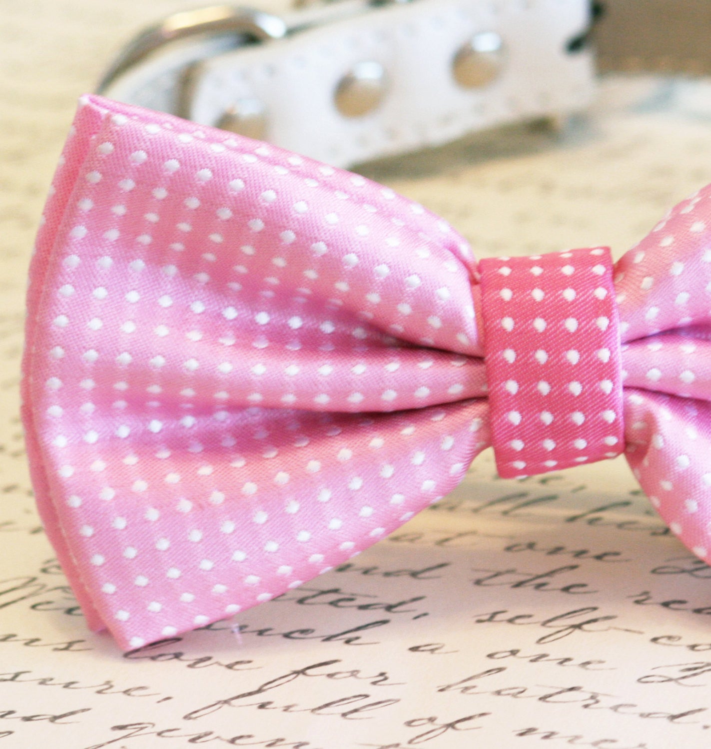 Pink Dog Bow Tie, Pet Accessory, Dog Birthday, Pink Lovers, Cute Dog bow tie , Wedding dog collar